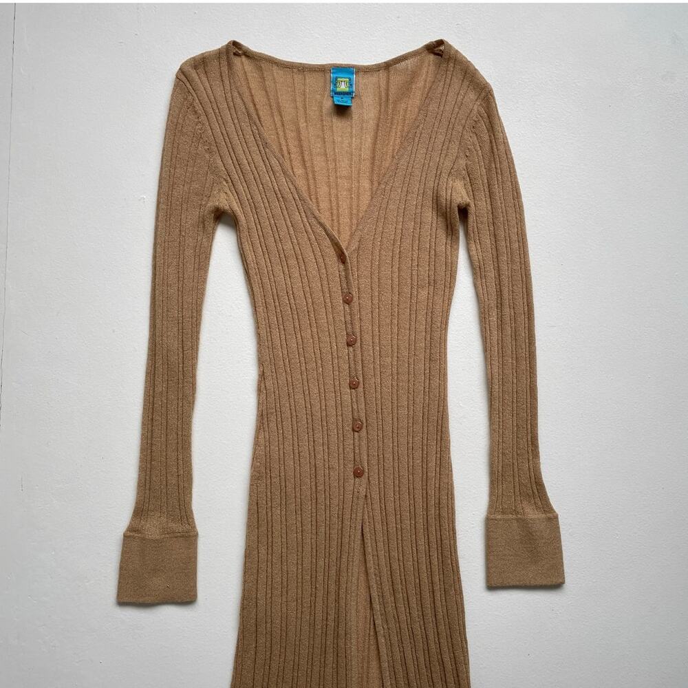 Vtg Y2K Tan Knit Ribbed Long Cardigan / Sz M / Weekends / Button Up Euro Grunge